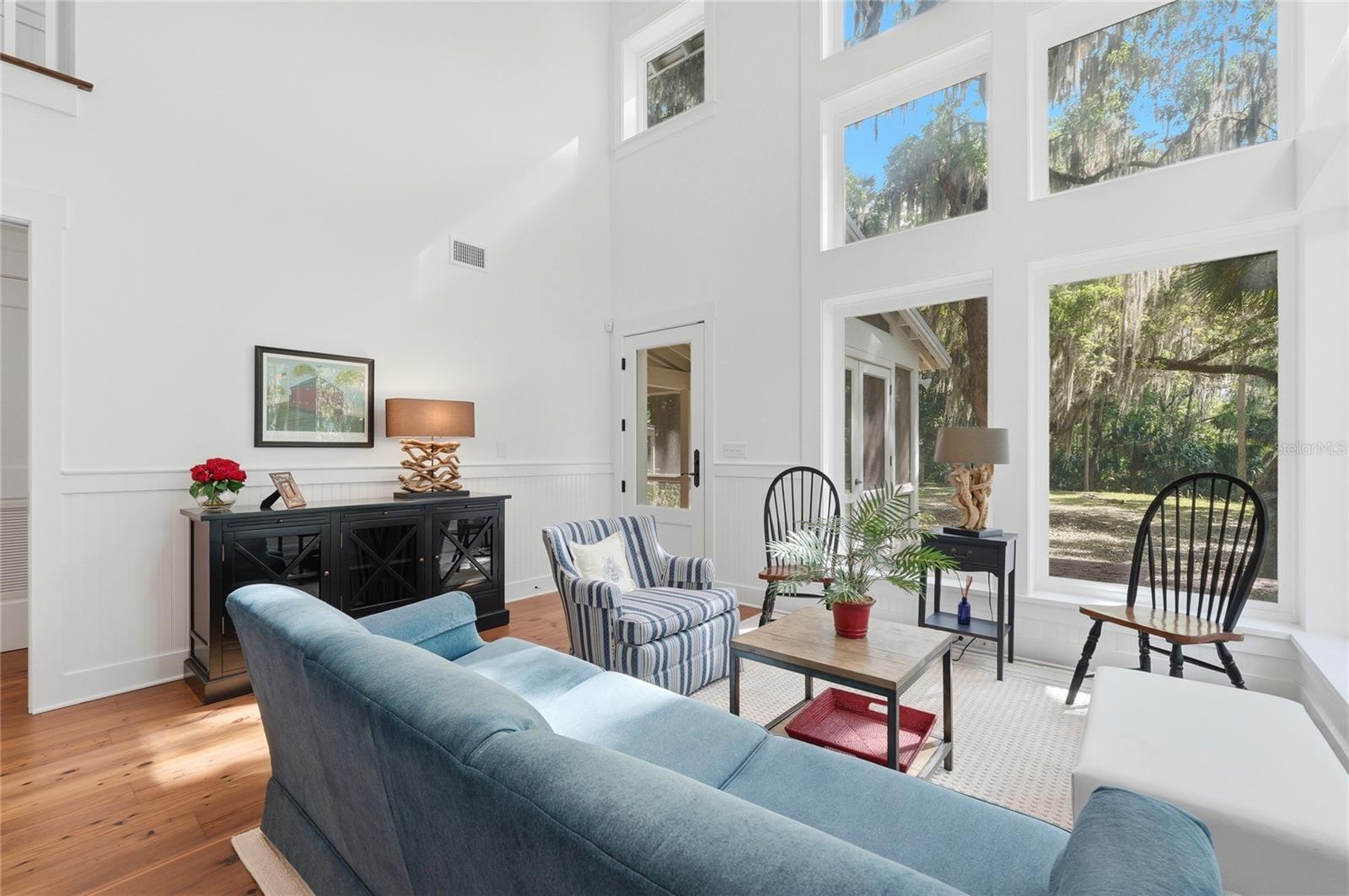 R4911707 Property Photo 55
