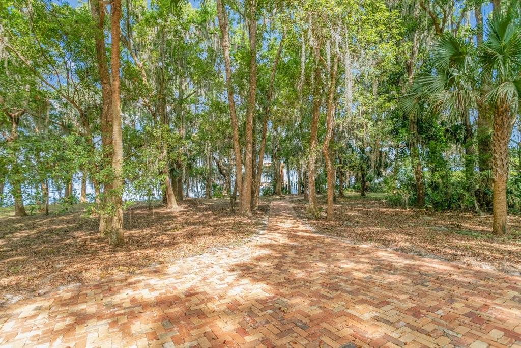R4911707 Property Photo 72