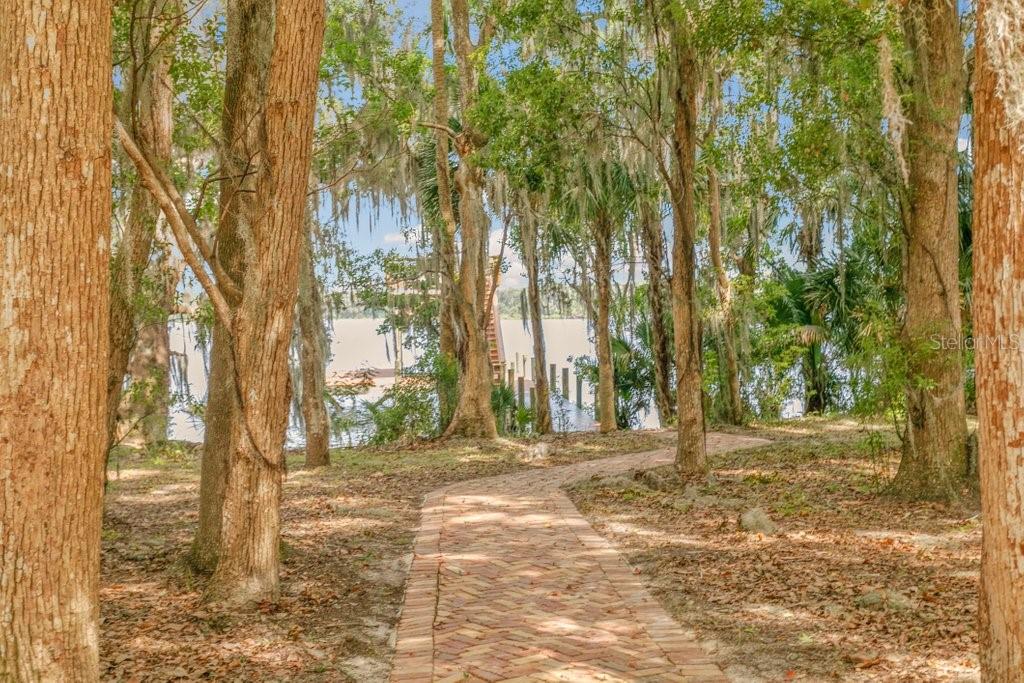 R4911707 Property Photo 73