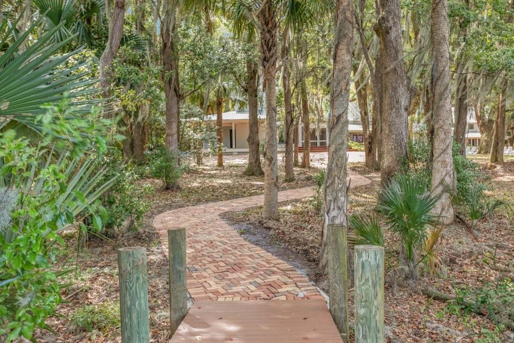 R4911707 Property Photo 74