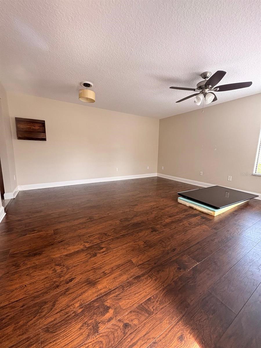 2534 Leeward Way Property Photo 2