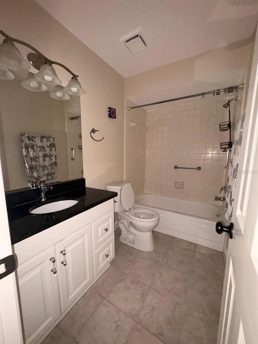 2534 Leeward Way Property Photo 9