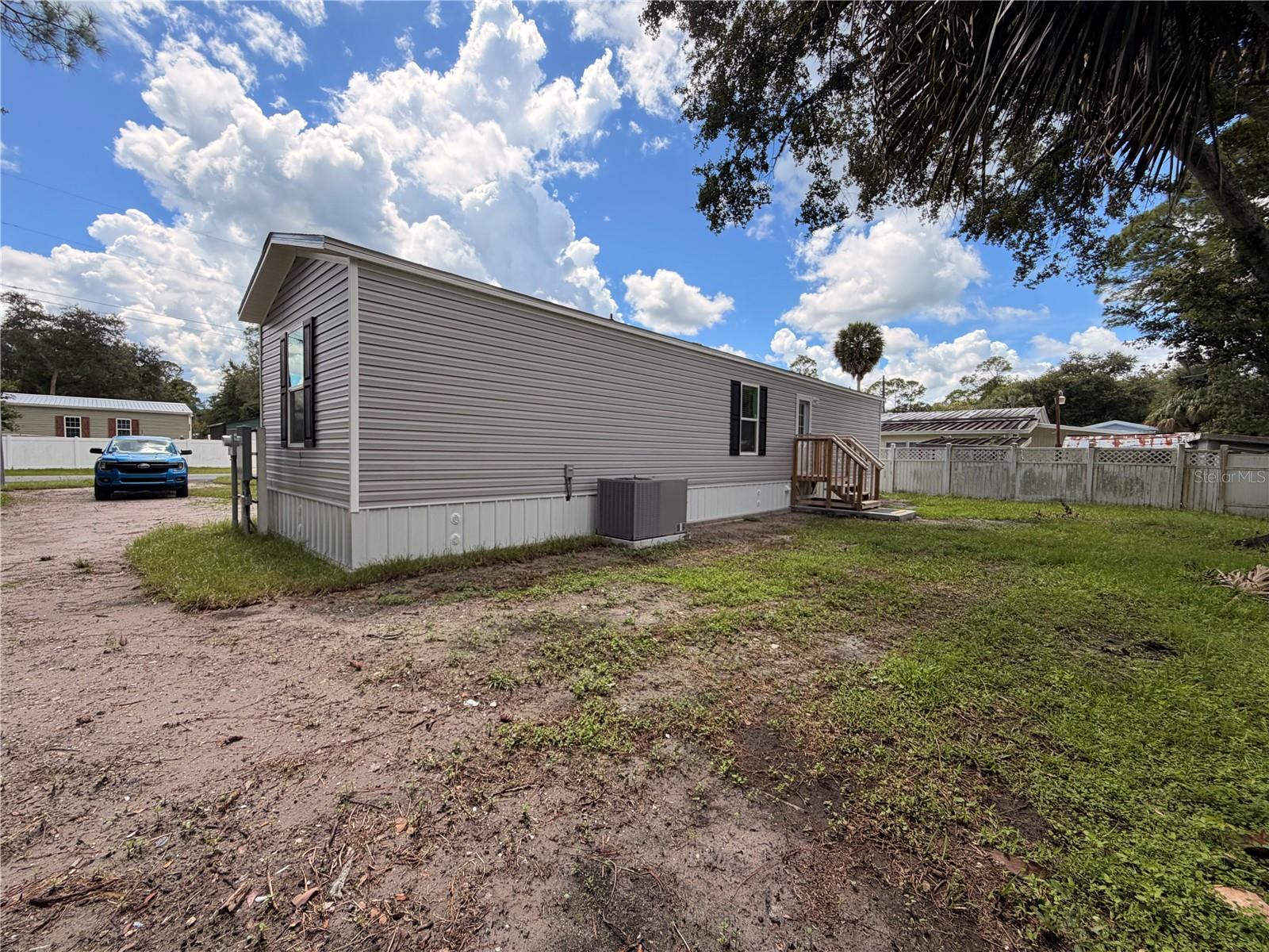 23947 Deer Rd Property Photo 2