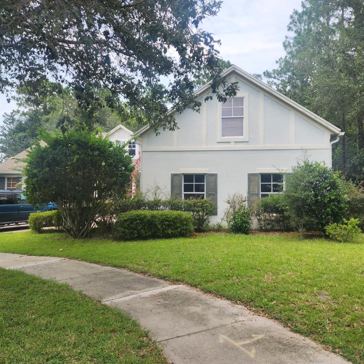 523 Ridgeway Blvd Property Photo 3