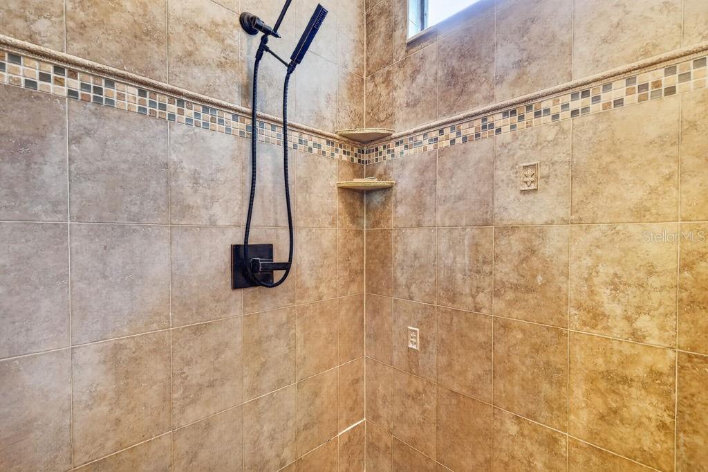 9620 San Fernando Ct Property Photo 43