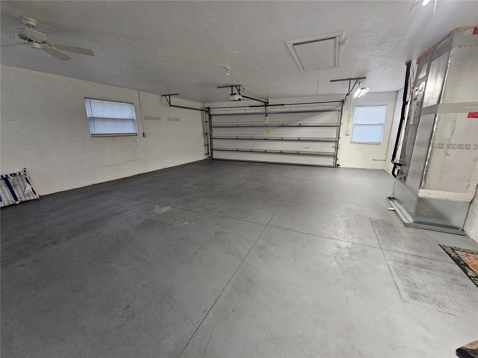 2130 Pinehurst St Property Photo 22