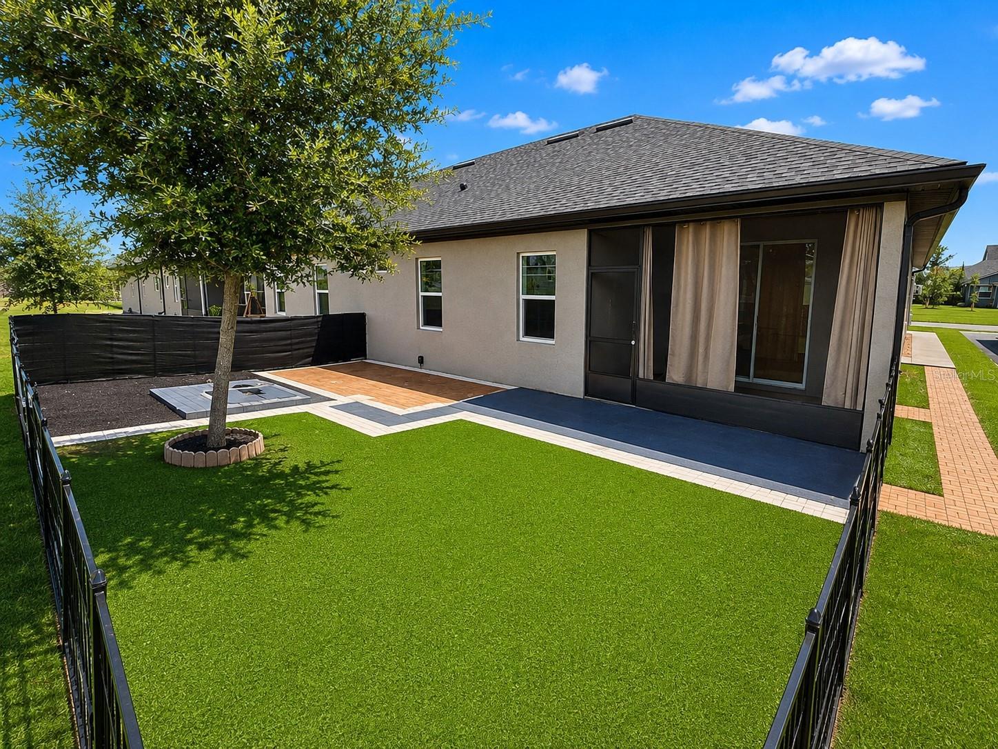 20627 Majestic St Property Photo 14