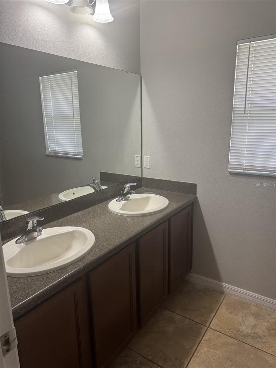 3504 Portview Ct Property Photo 14