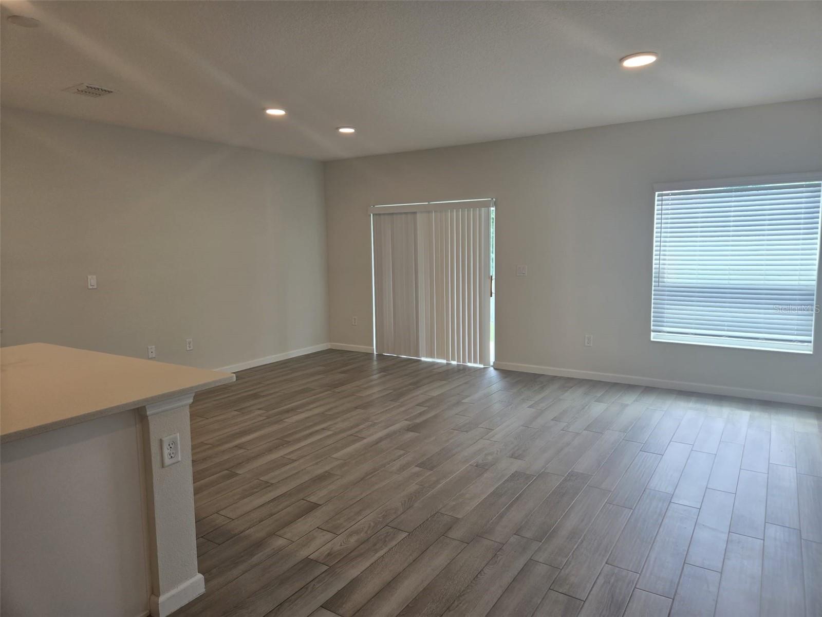 2802 Narcoossee Commons Way Property Photo 4