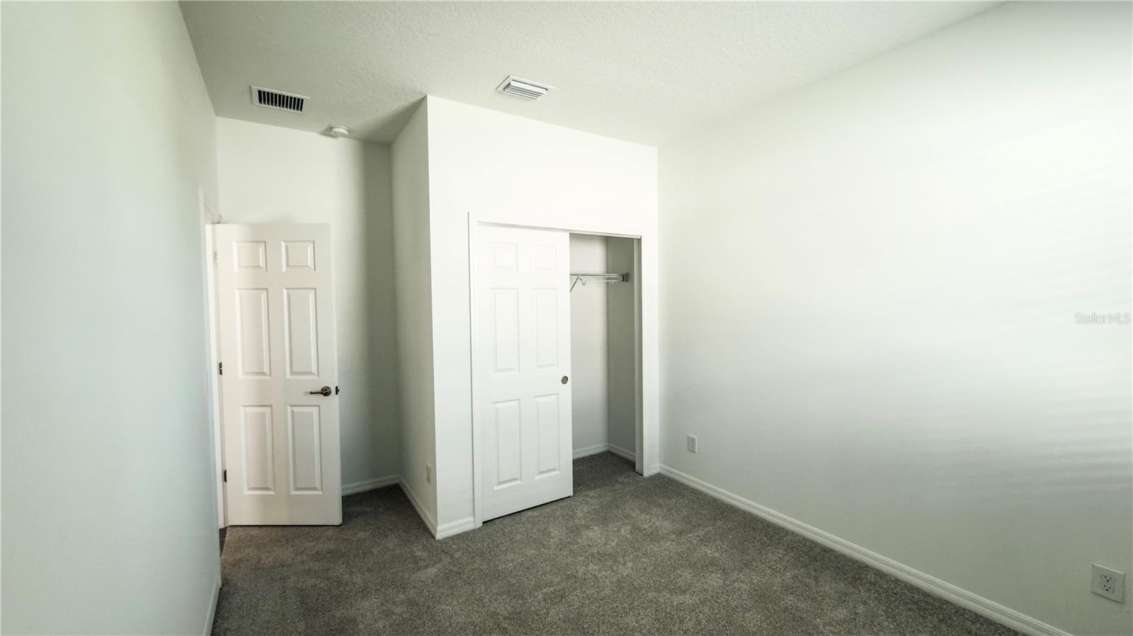 1816 Columbus Path St Property Photo 8