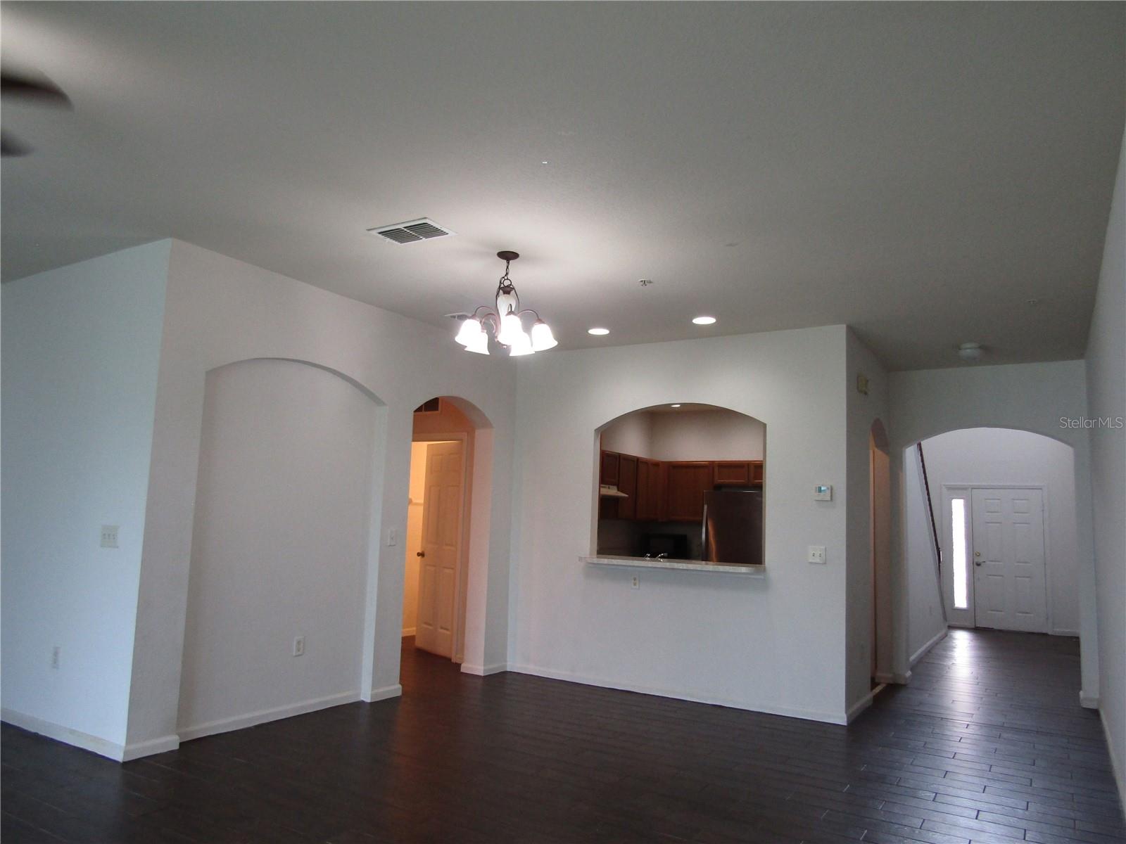 3108 Wentworth Ln Property Photo 5