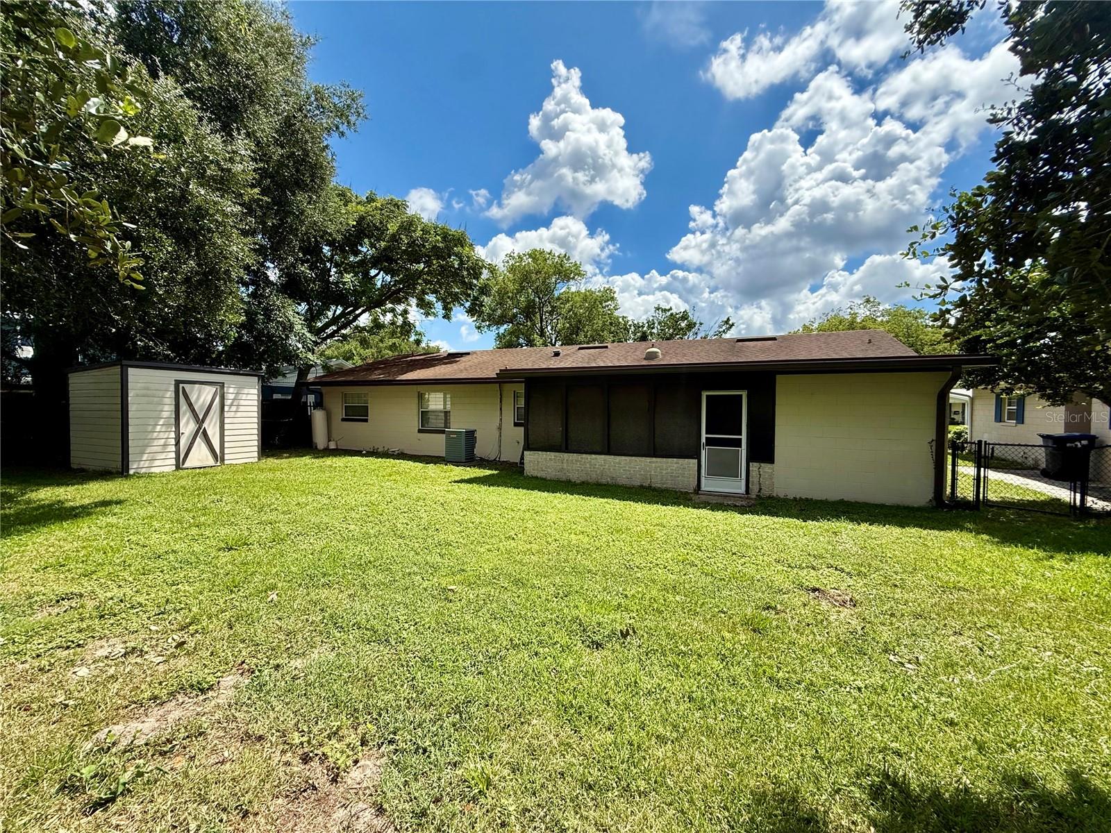 4332 Blonigen Ave Property Photo 6