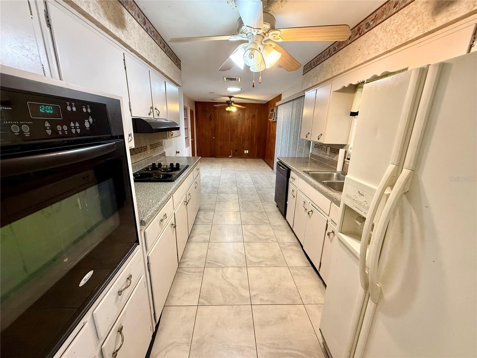 4332 Blonigen Ave Property Photo 15