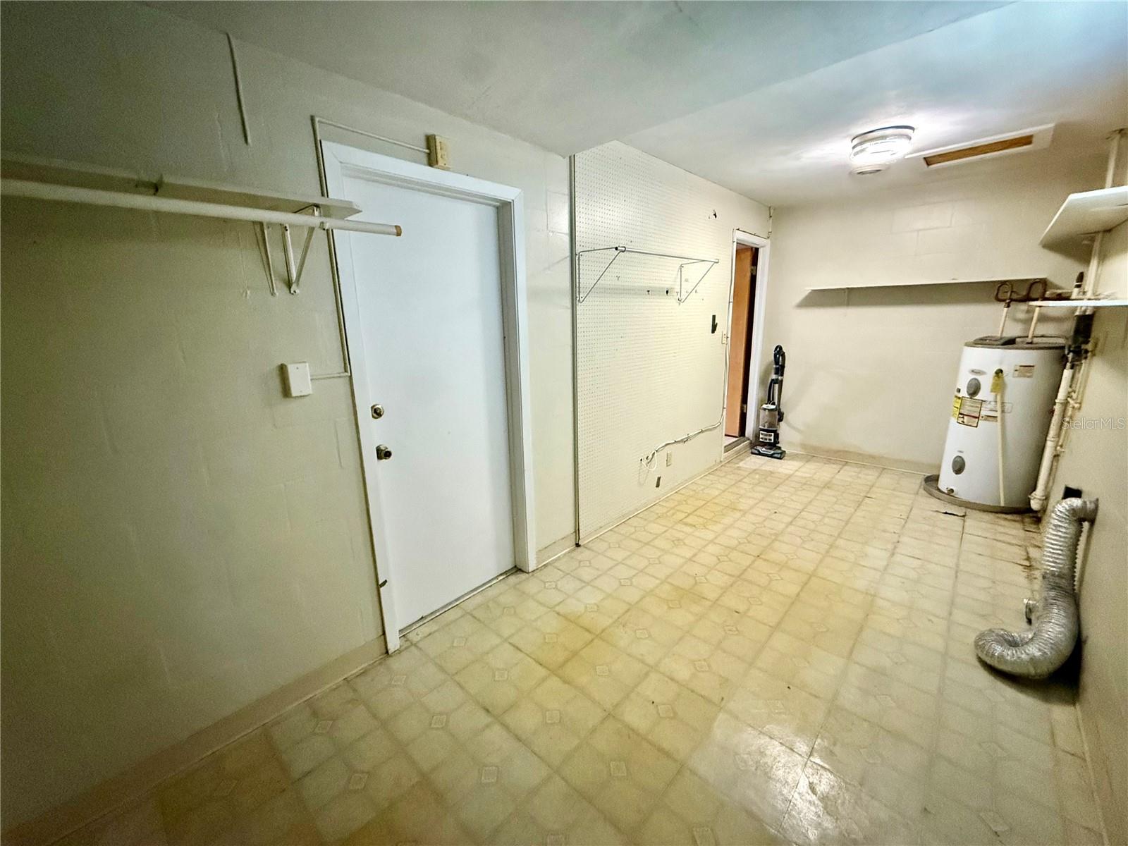 4332 Blonigen Ave Property Photo 34