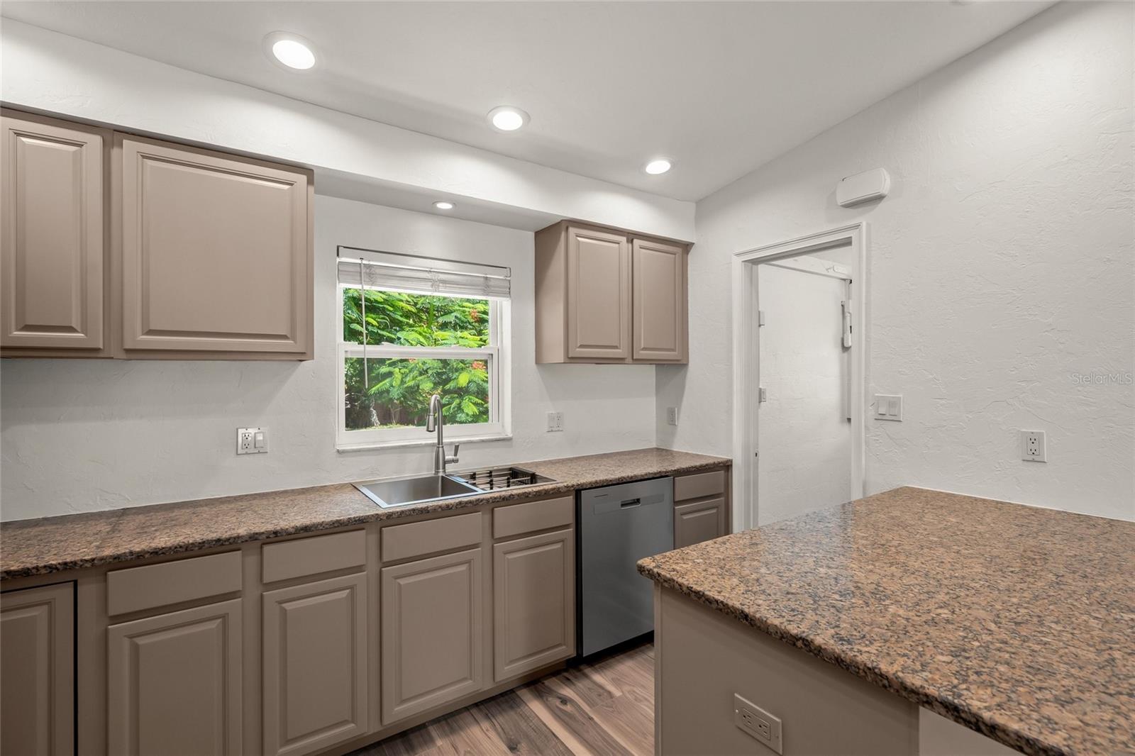 2722 Ingot Pl Property Photo 10