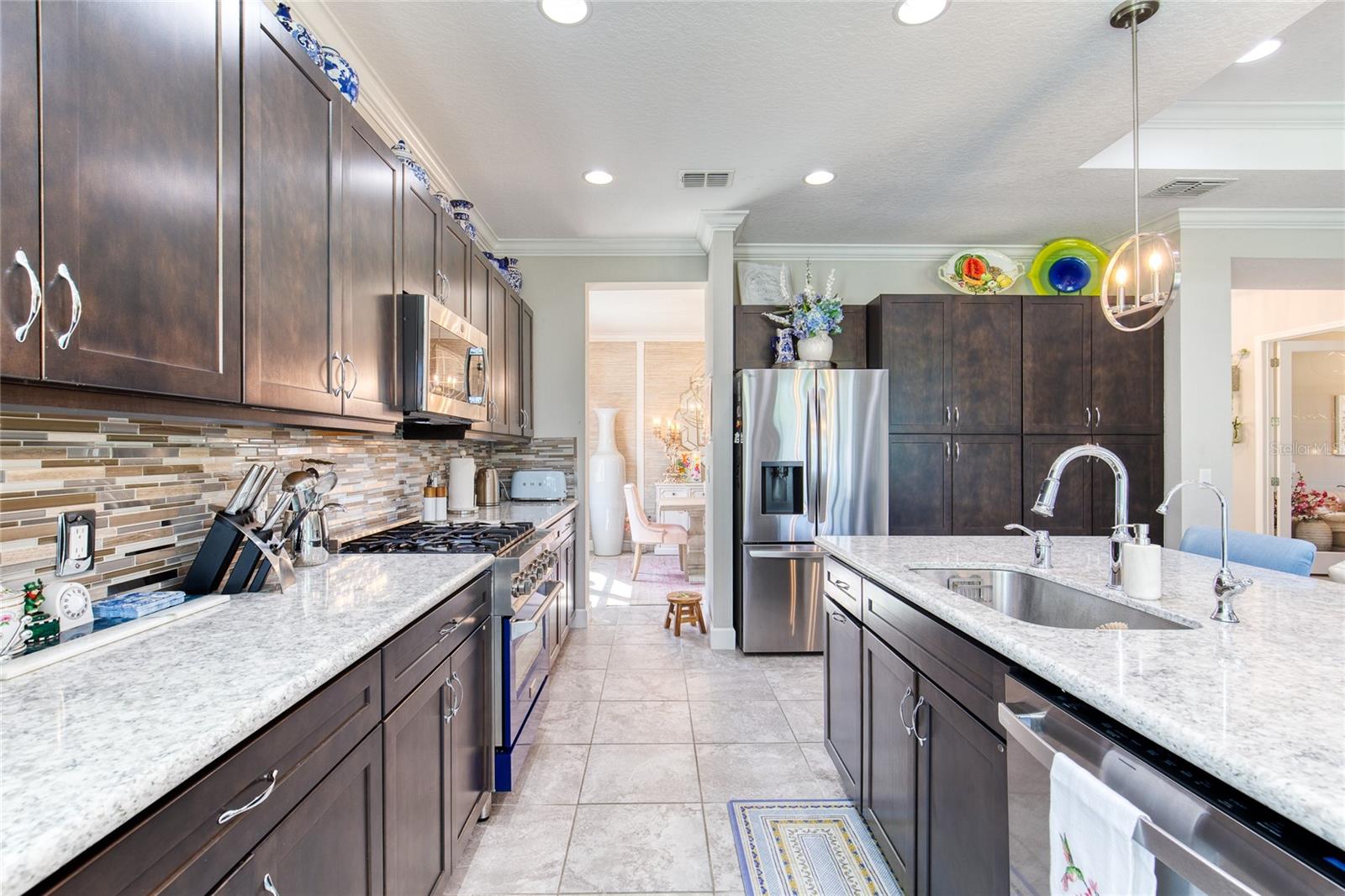 422 Coral Reef Way Property Photo 19