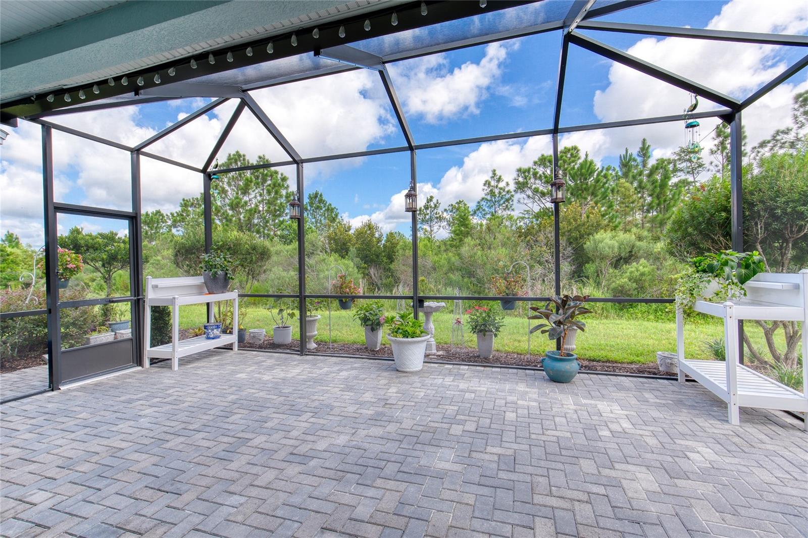 422 Coral Reef Way Property Photo 33