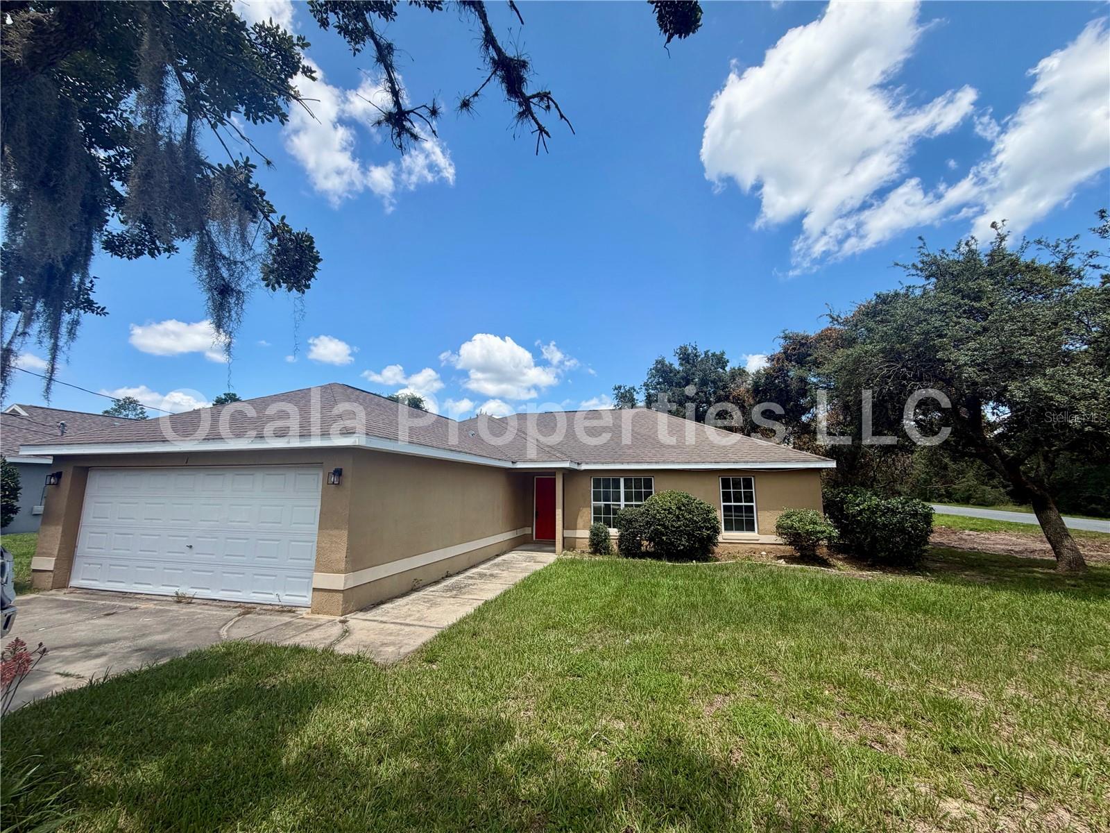 1 Olive Ln Property Photo 1