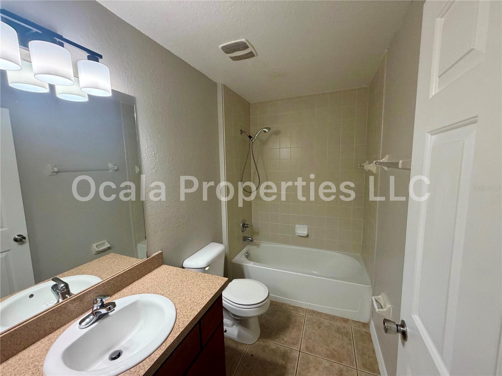 1 Olive Ln Property Photo 15