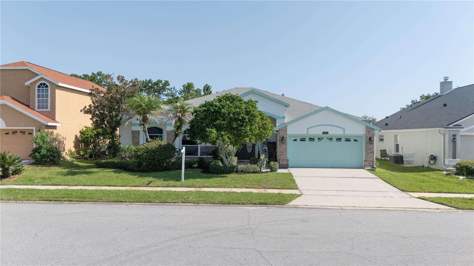 13686 Crystal River Dr Property Photo 2