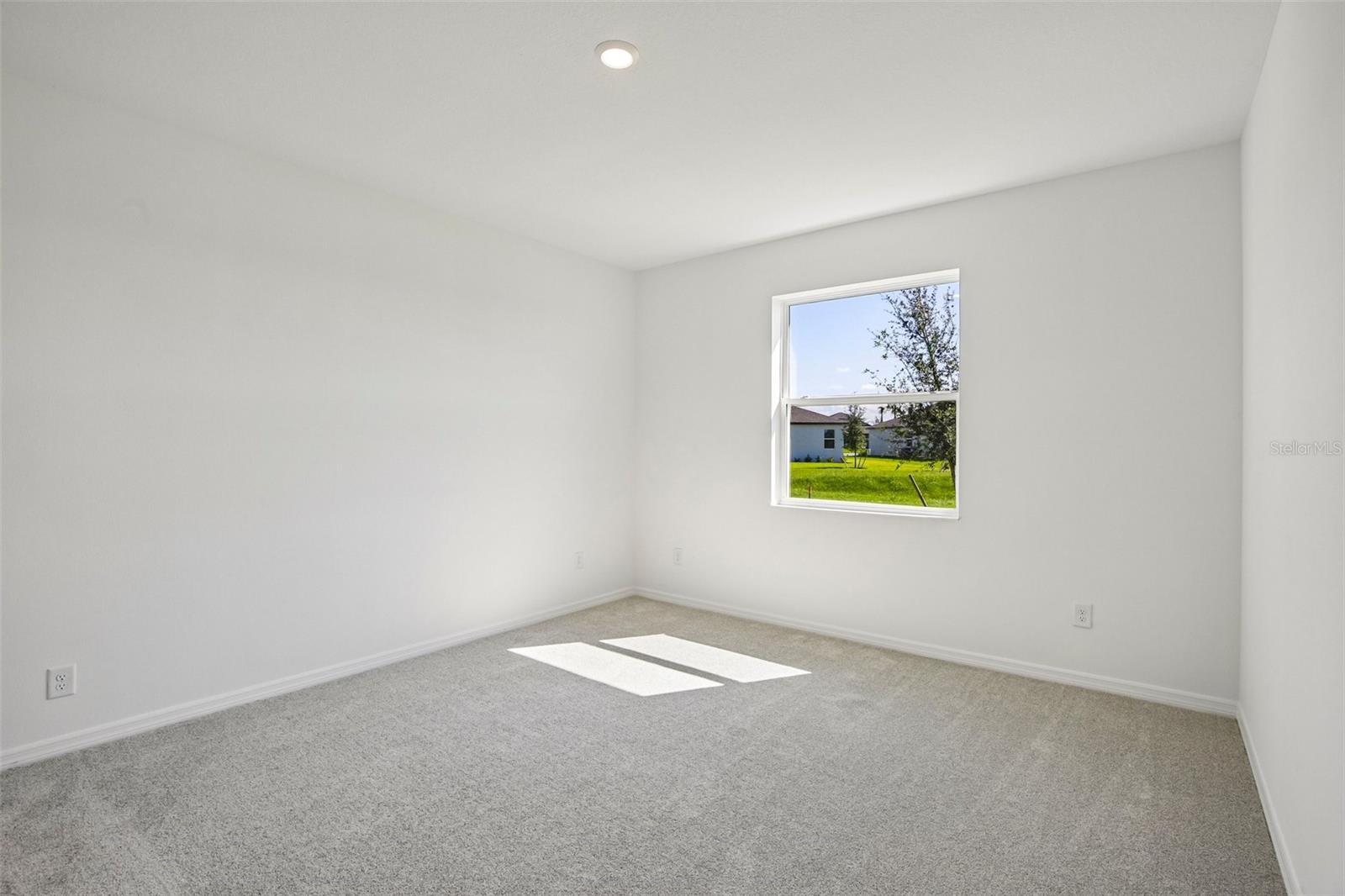 13740 Bertrand Ave Property Photo 15