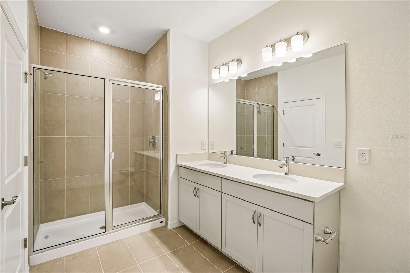 13740 Bertrand Ave Property Photo 19