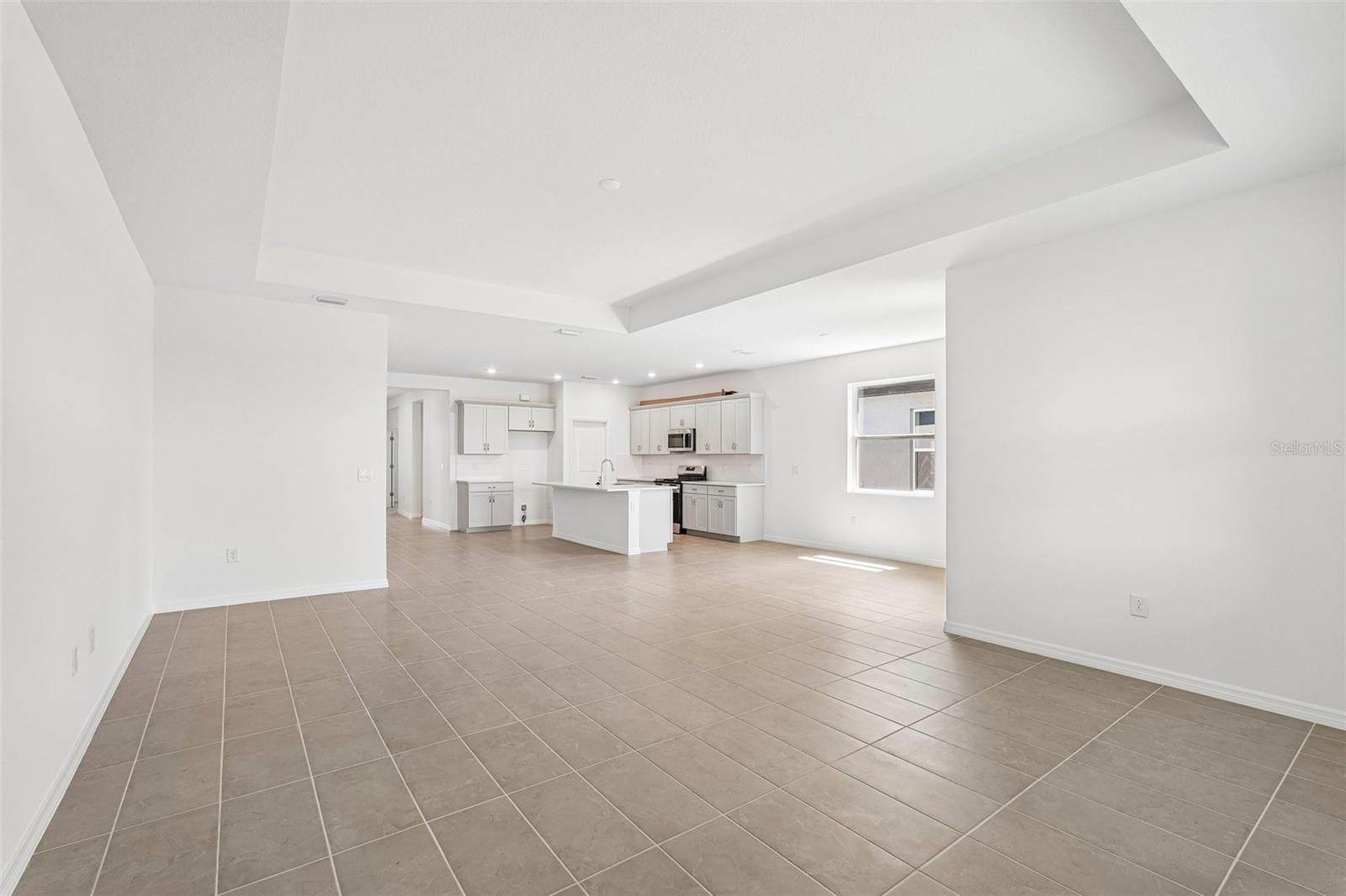 8705 Canard Cv Property Photo 7