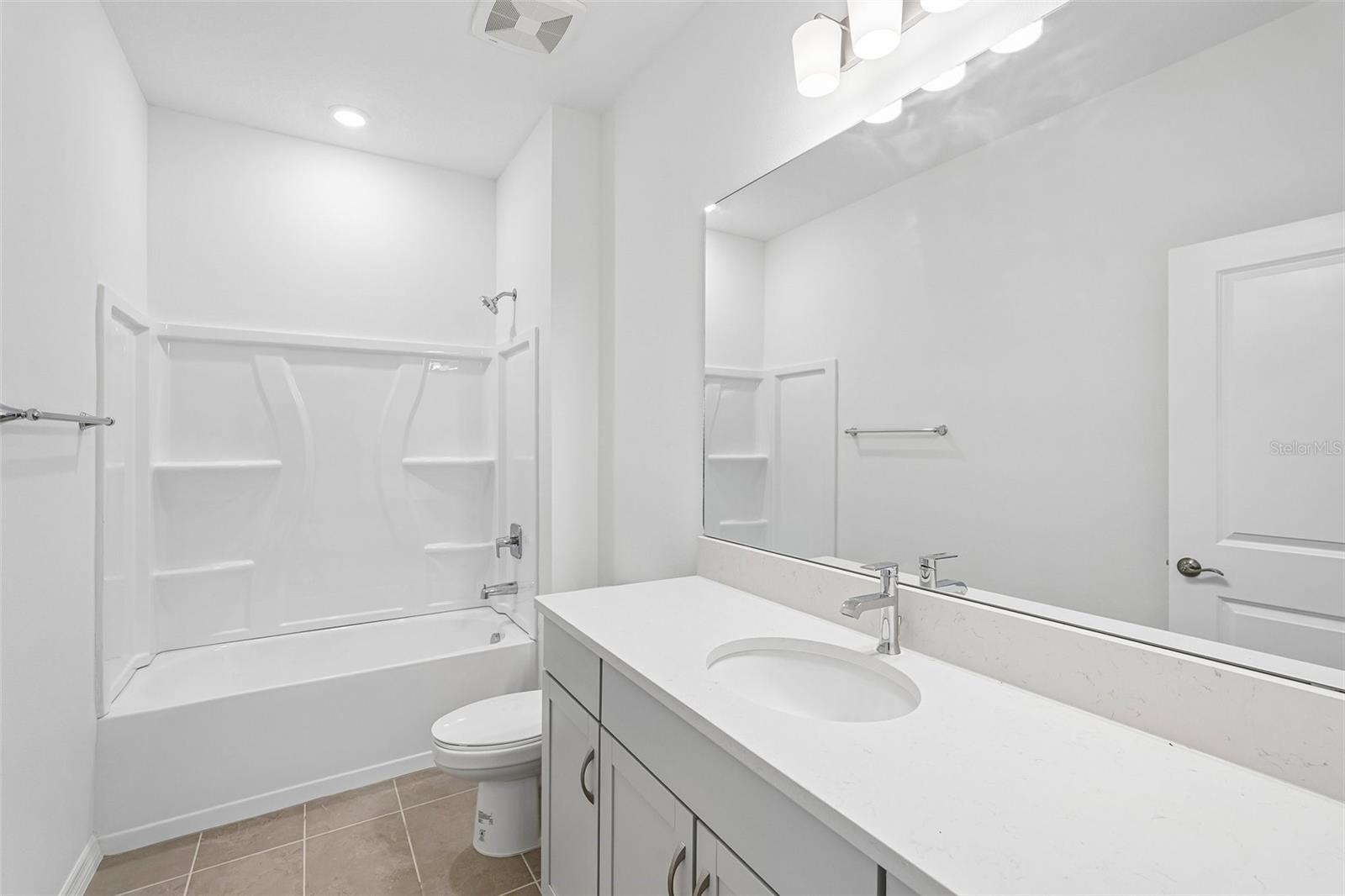 8705 Canard Cv Property Photo 18