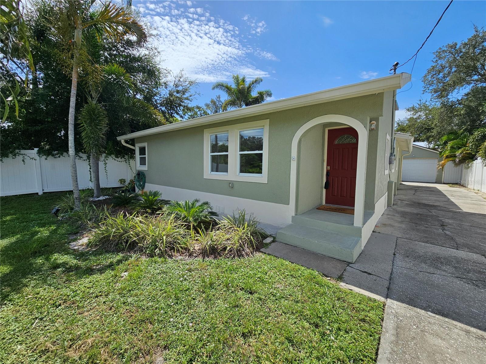 2436 ARAPAHO ST Property Photo 1