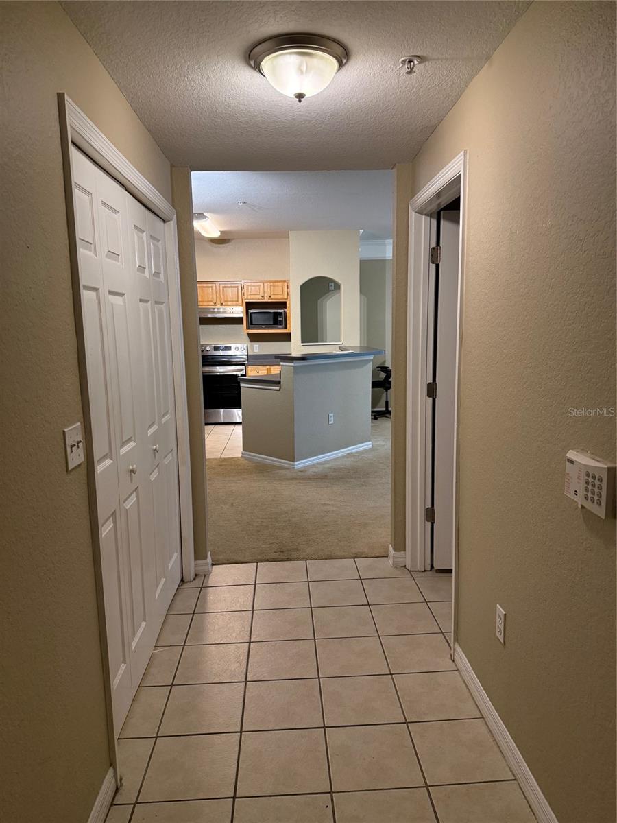 6663 Queens Borough Ave #206 Property Photo 10