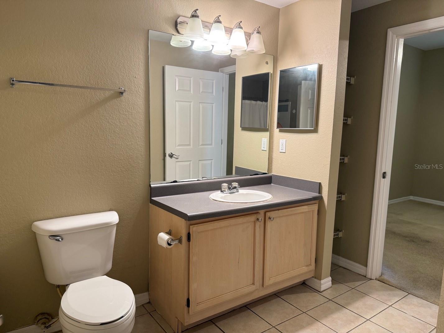 6663 Queens Borough Ave #206 Property Photo 22