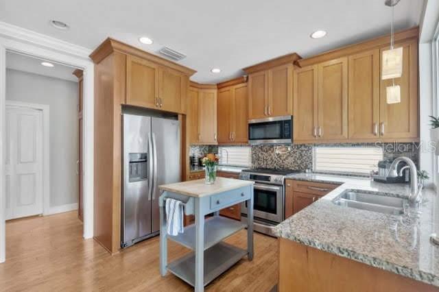 R4911872 Property Photo 7