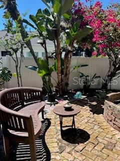 R4911875 Property Photo 4