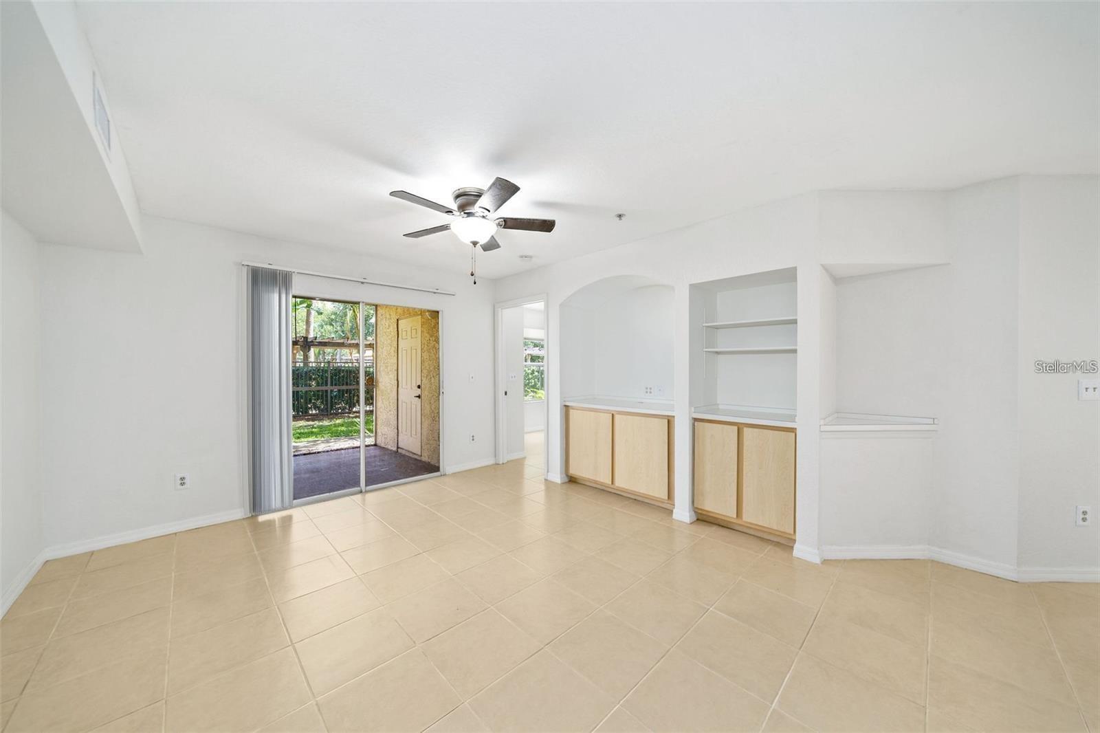 823 Camargo Way #104 Property Photo 5