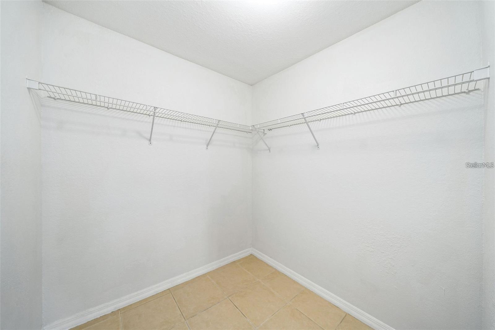 823 Camargo Way #104 Property Photo 16