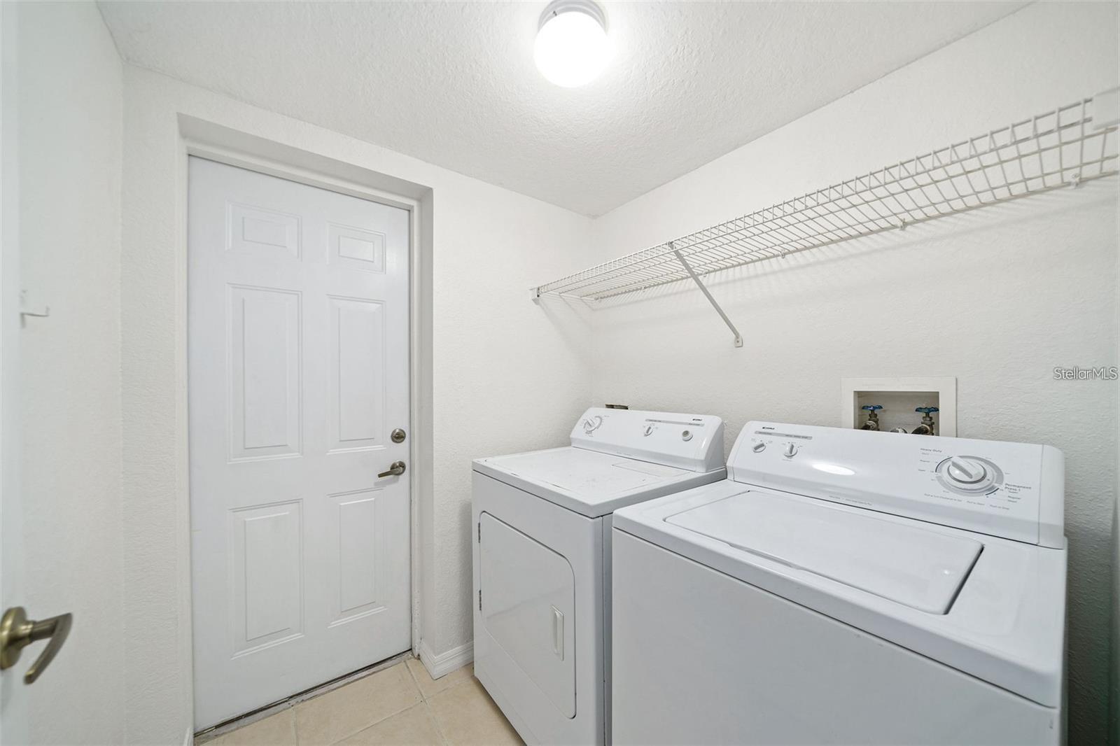 823 Camargo Way #104 Property Photo 19