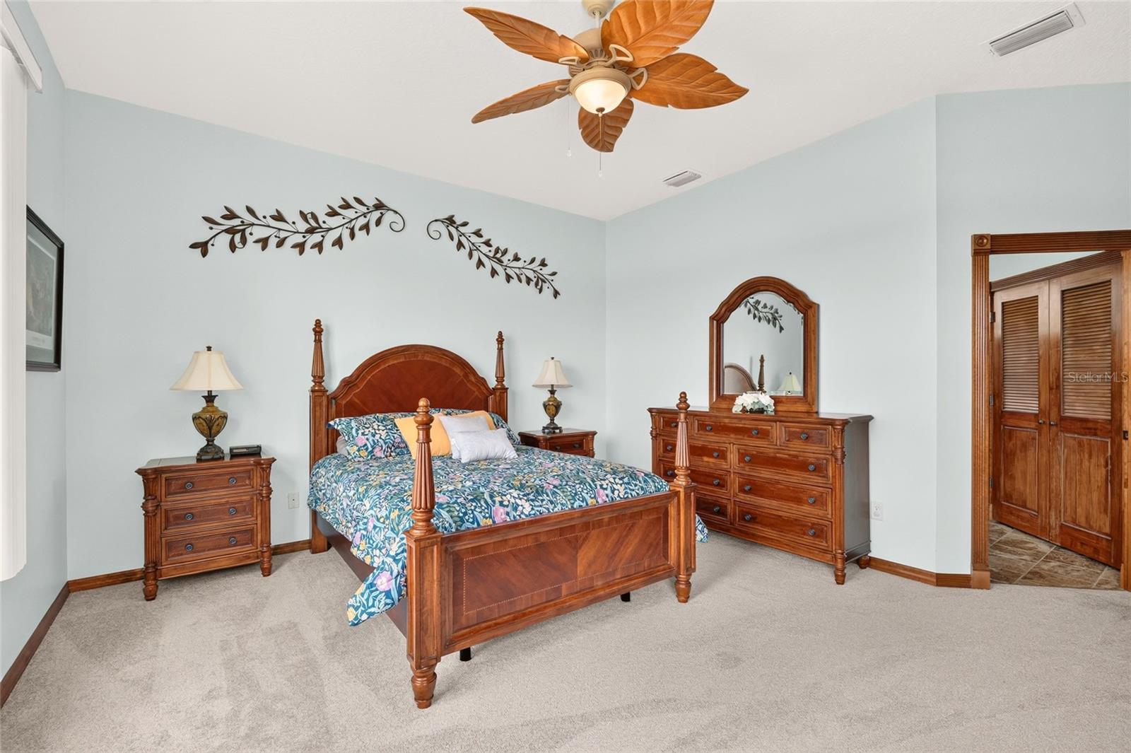 1833 Shore Line Dr Property Photo 19