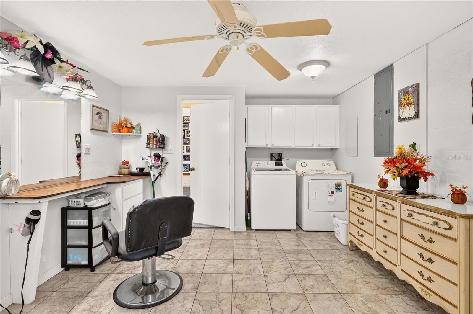 1833 Shore Line Dr Property Photo 36