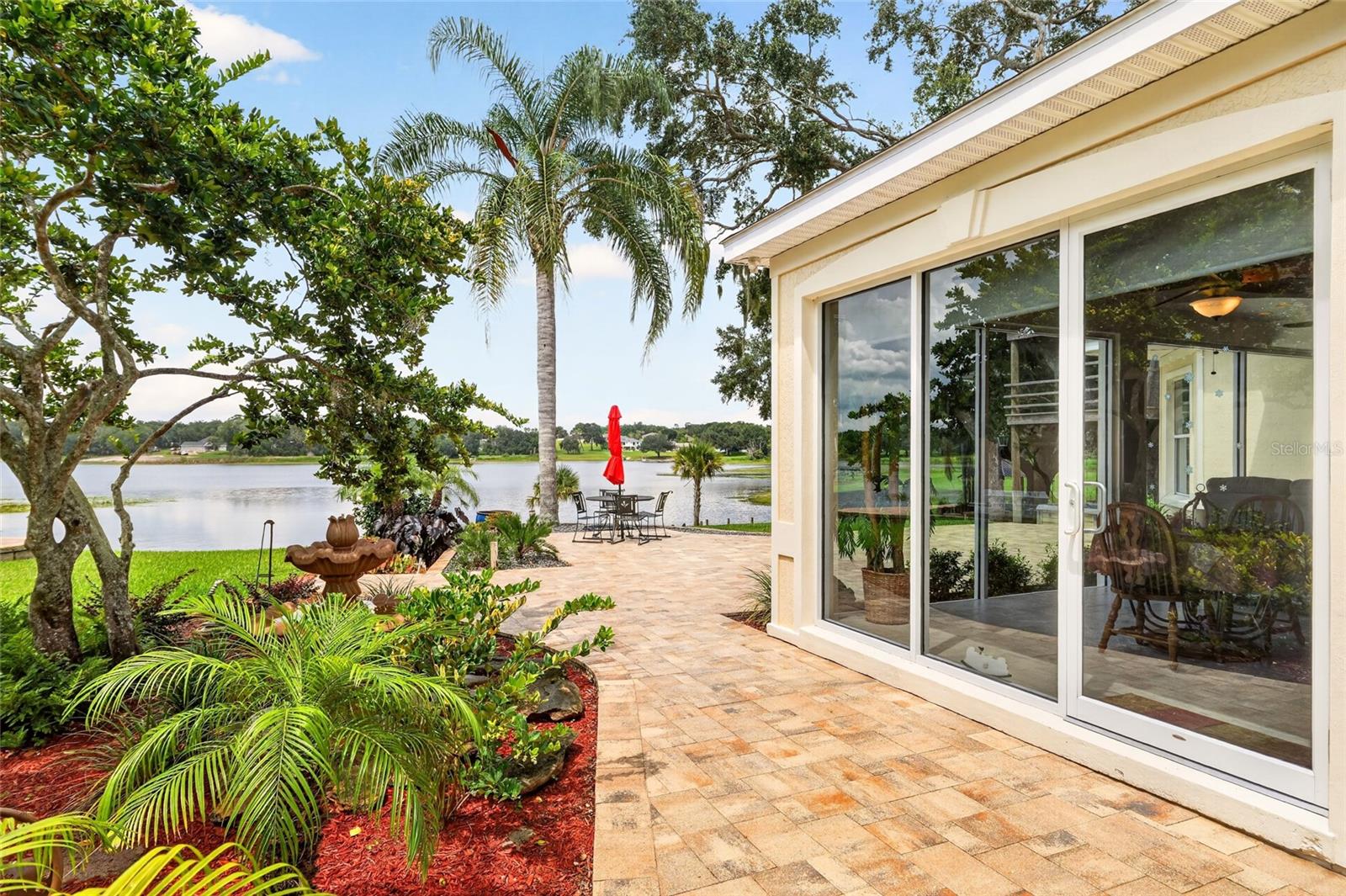 1833 Shore Line Dr Property Photo 39