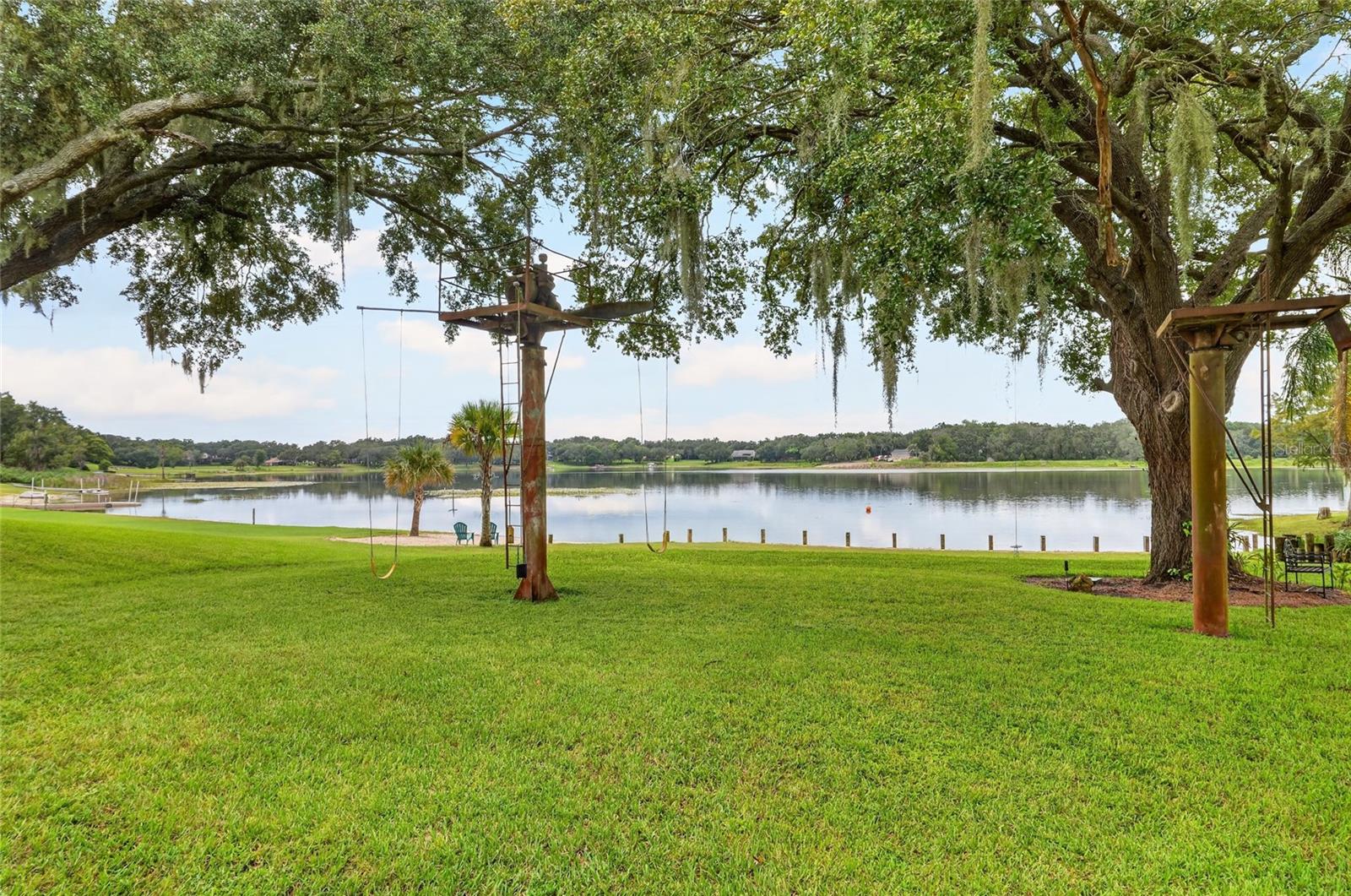 1833 Shore Line Dr Property Photo 53