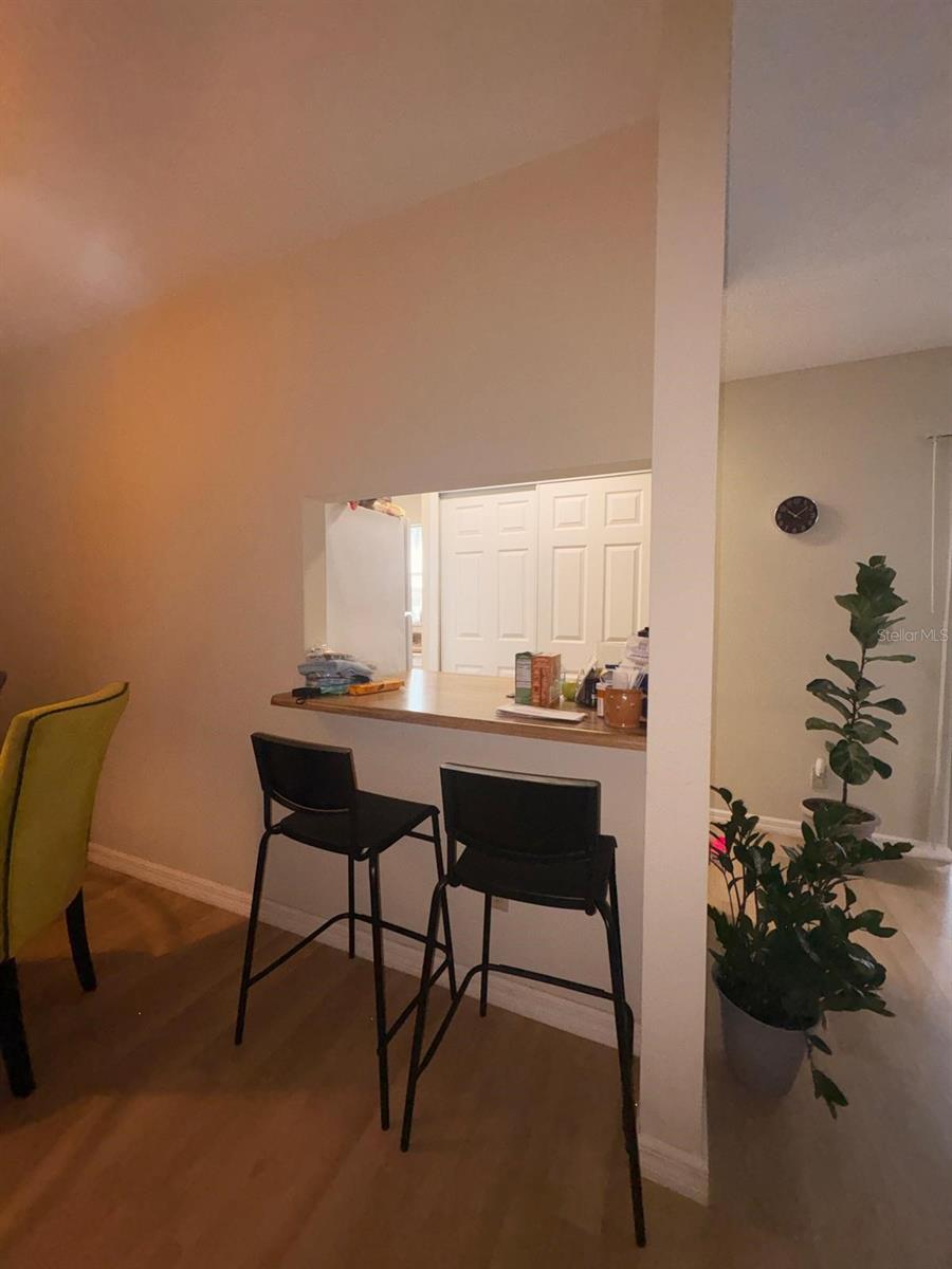 4261 Pershing Pointe Pl #5 Property Photo 6