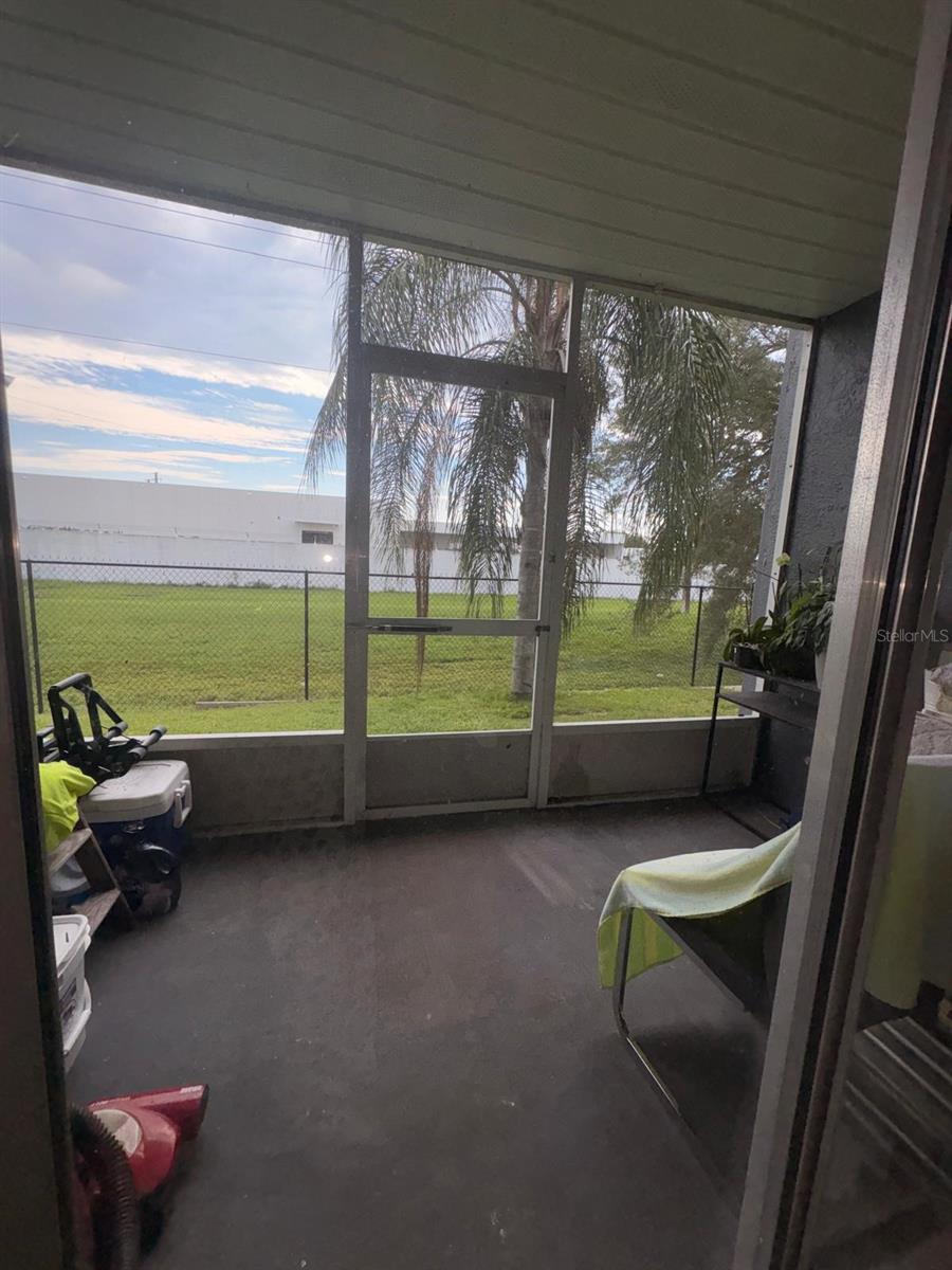 4261 Pershing Pointe Pl #5 Property Photo 11