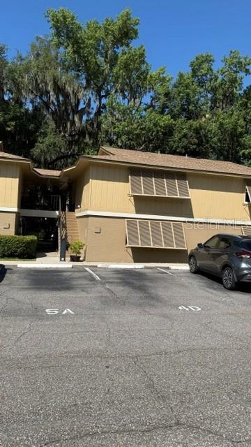 140 ORCHID WOODS CT #4C Property Photo 1