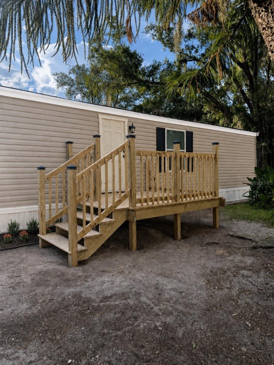2017 Christy Ln Property Photo 3
