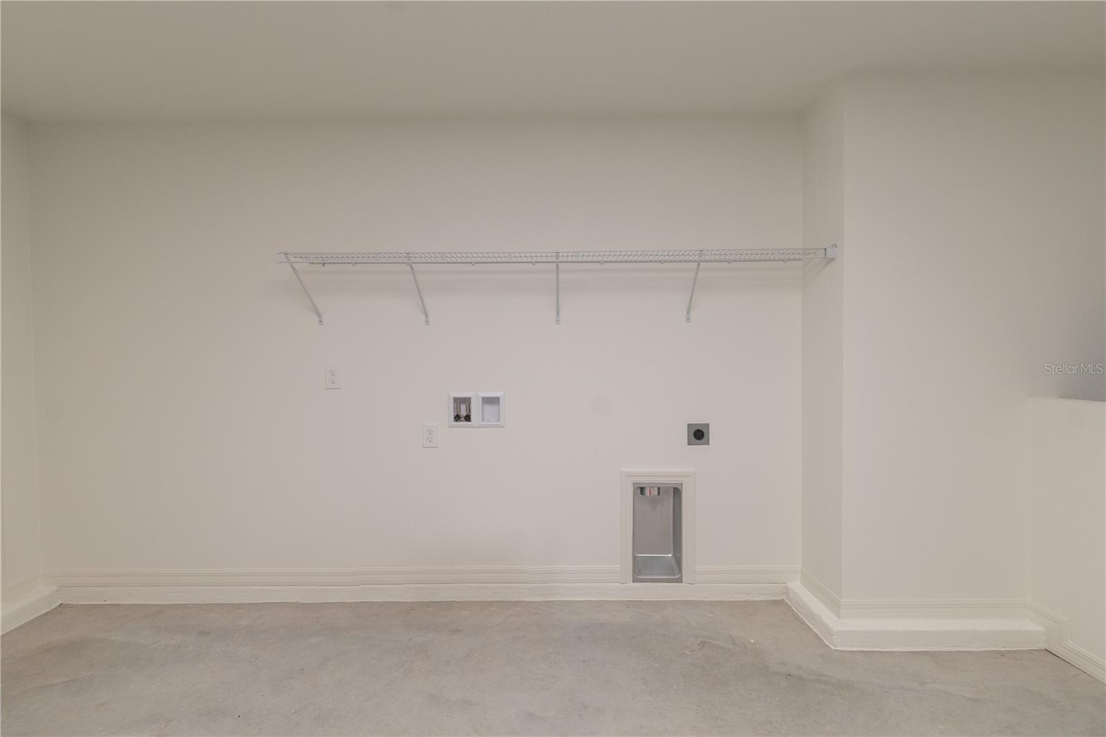 967 Lunar Ln Property Photo 20