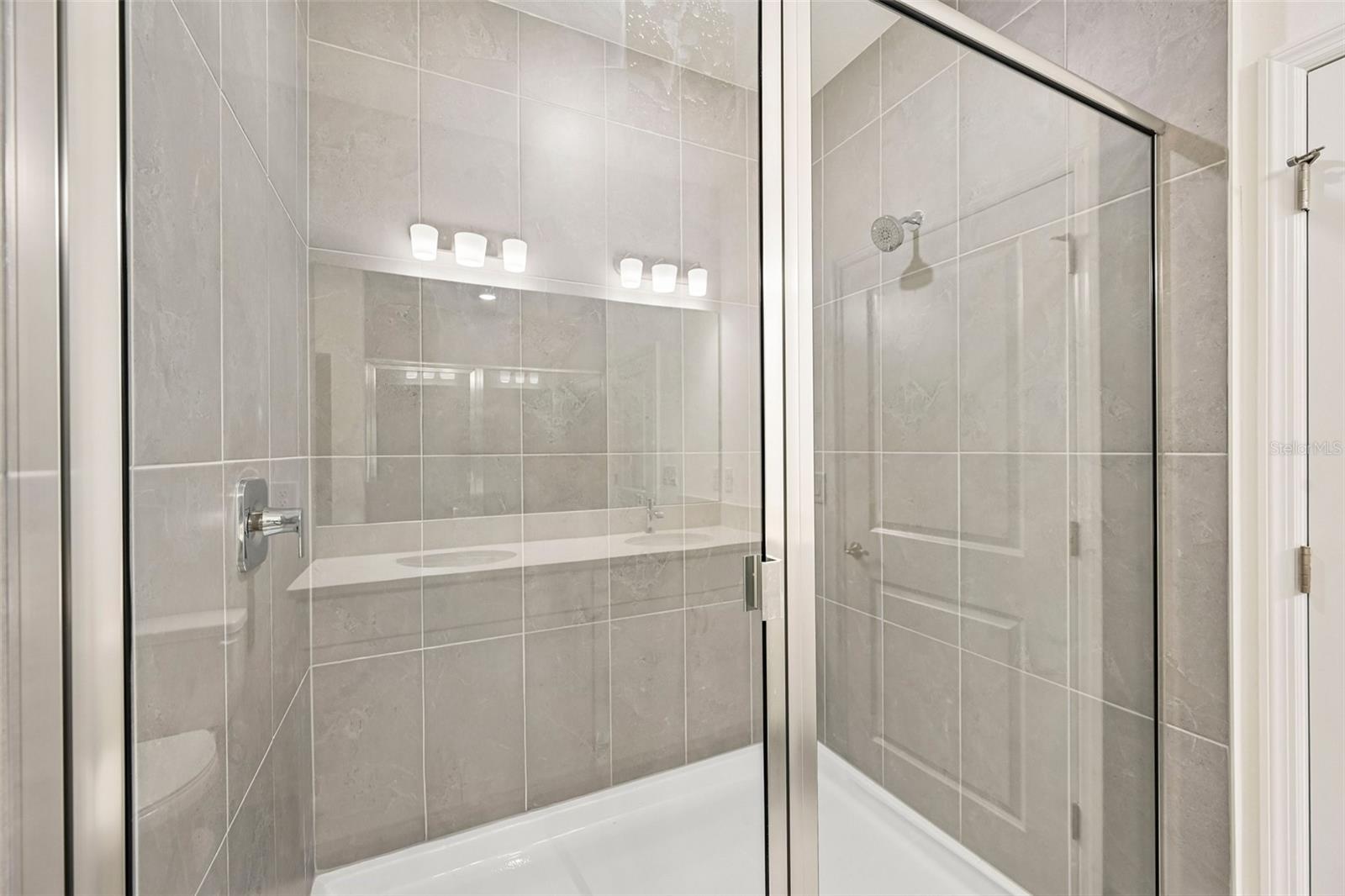 8709 Canard Cv Property Photo 21