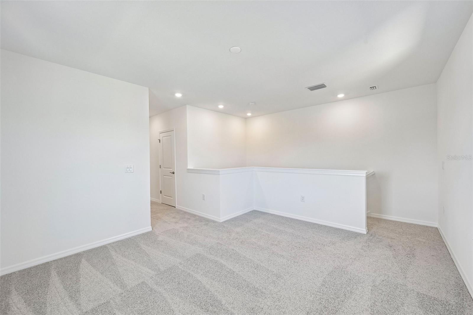 8709 Canard Cv Property Photo 23