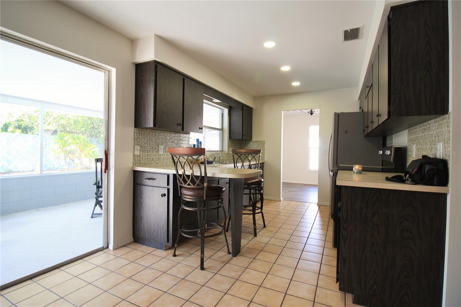 390 Lilac Rd Property Photo 6