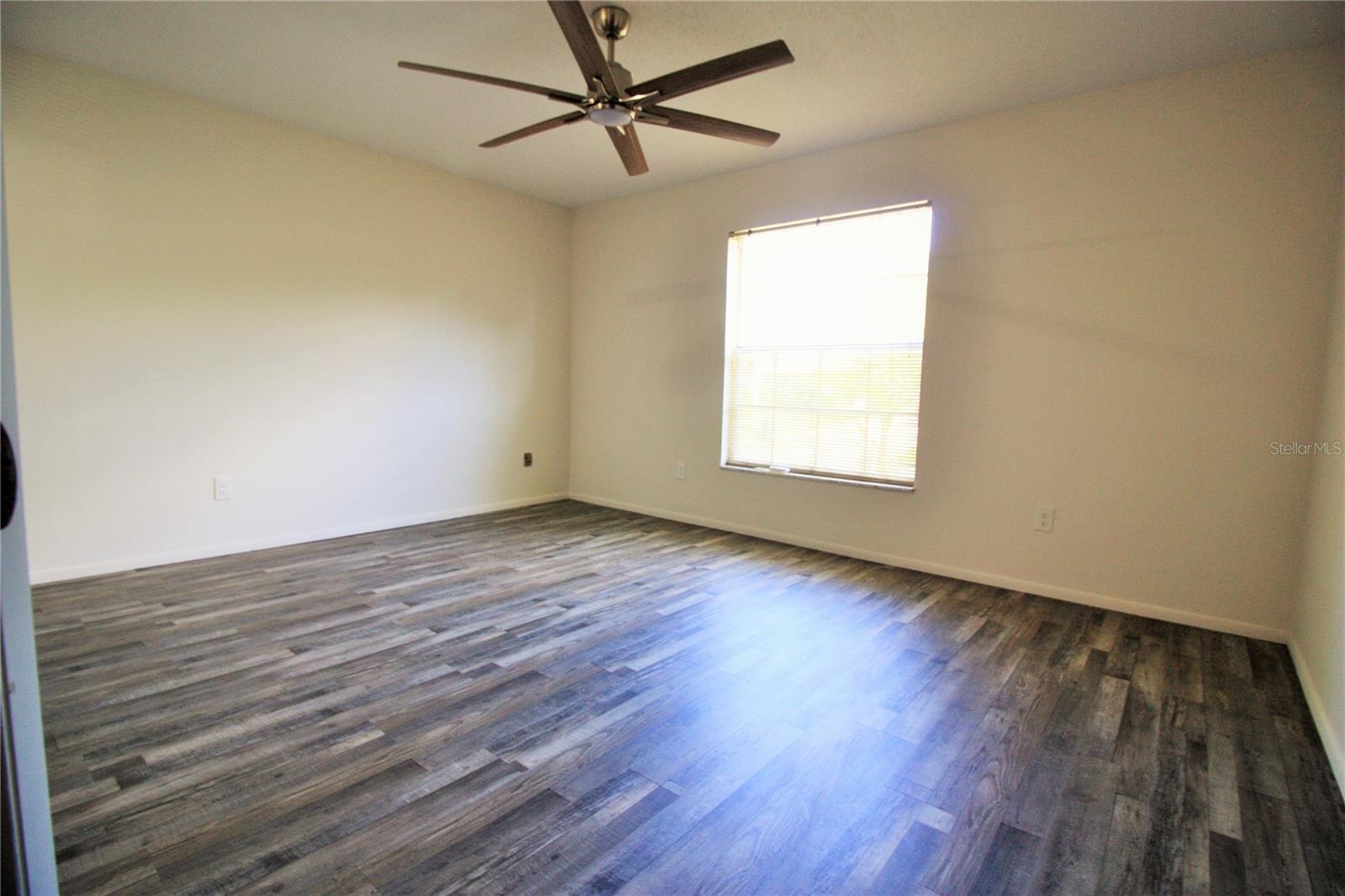 390 Lilac Rd Property Photo 18