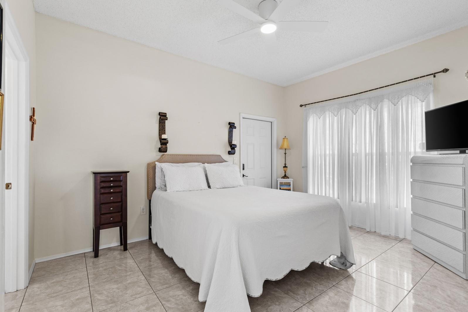 13037 Lily Pond Ct Property Photo 9